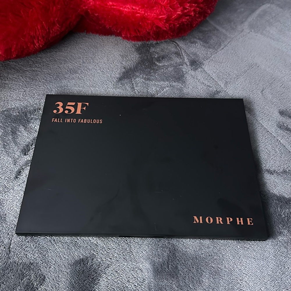 Morphe 35F Fall into fabulous